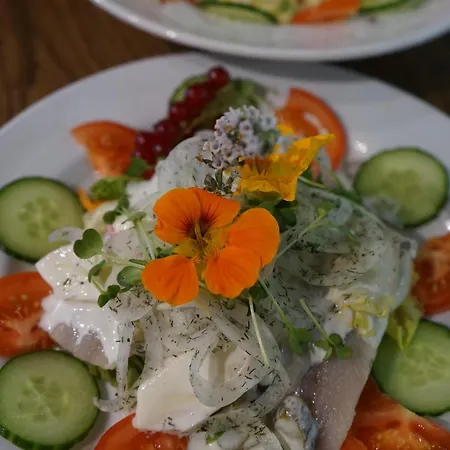 Hotel Brennerei Zum Forst *