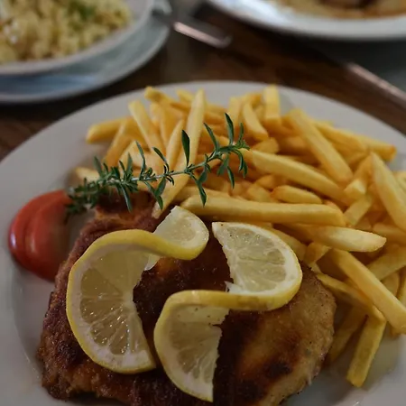 Brennerei Zum Forst Отель Кресброн