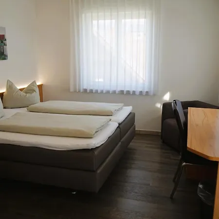 Brennerei Zum Forst Отель Кресброн